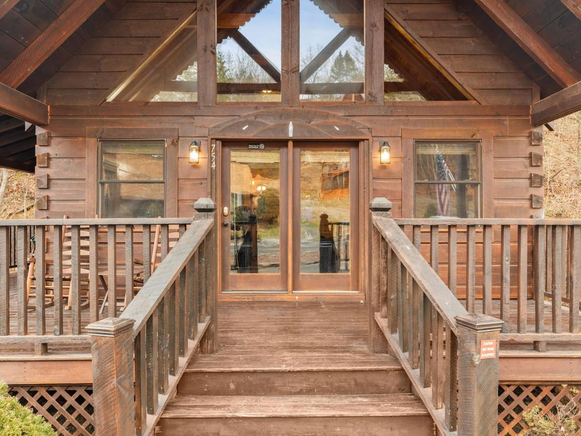 Er40 - The Bear Pause -Great Location,,,Close To All The Action! Cabin Pigeon Forge Exterior photo